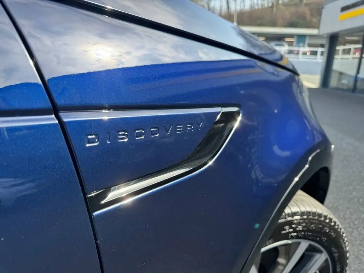 2021-land-rover-discovery-30-d300-r-dynamic-se-big-36