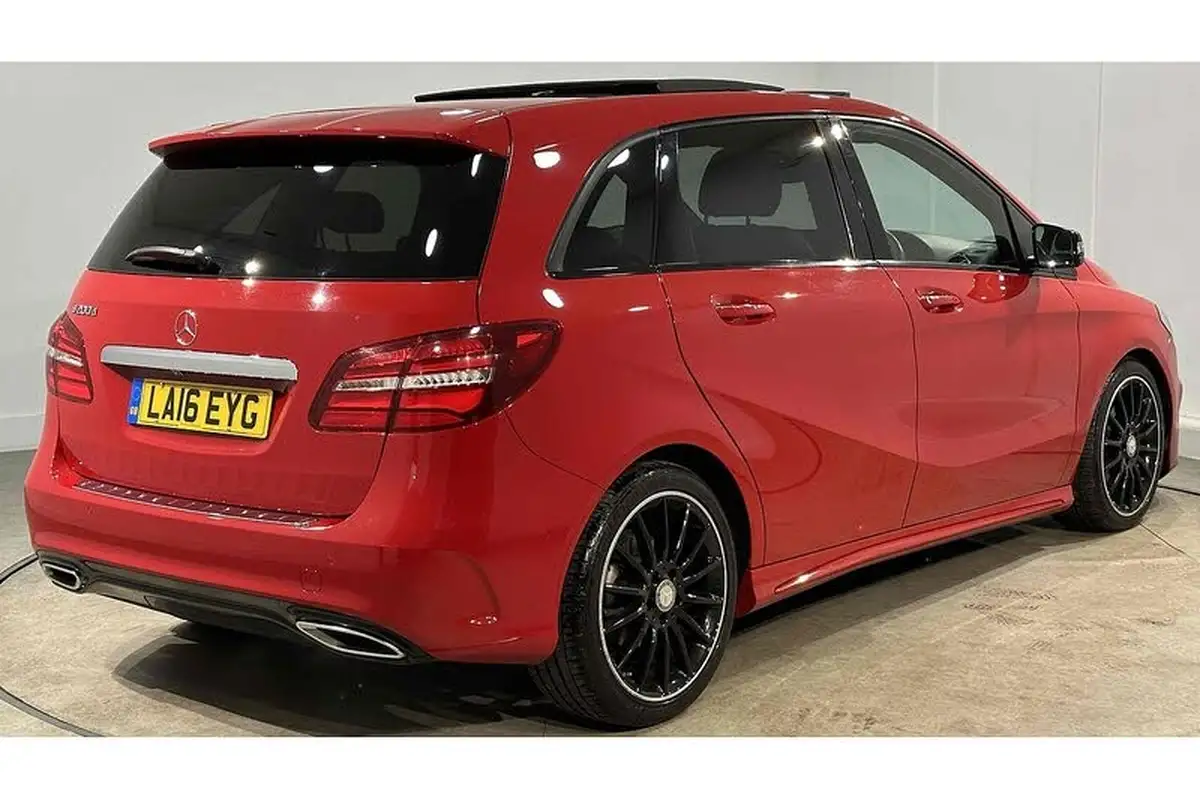 2016-mercedes-benz-b-class-21d-b200-amg-line-premium-7g-dct-big-8