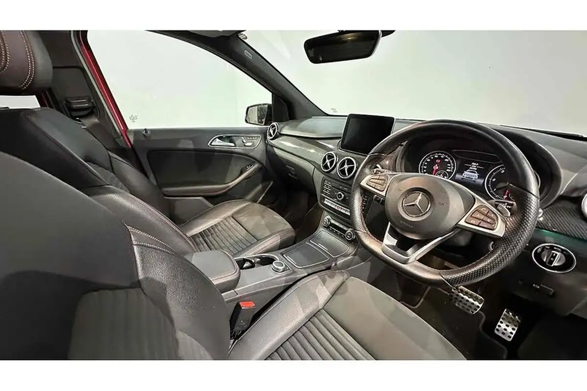2016-mercedes-benz-b-class-21d-b200-amg-line-premium-7g-dct-big-32