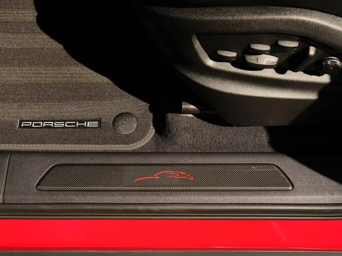 2025-porsche-cayenne-40-v8-gts-500ps-coupe-big-20