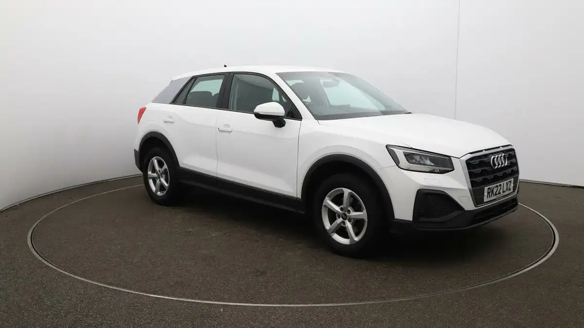 2022-audi-q2-10-30-tfsi-technik-big-43