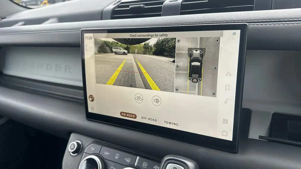 2022-land-rover-110-defender-20-p400e-x-dynamic-hse-big-11