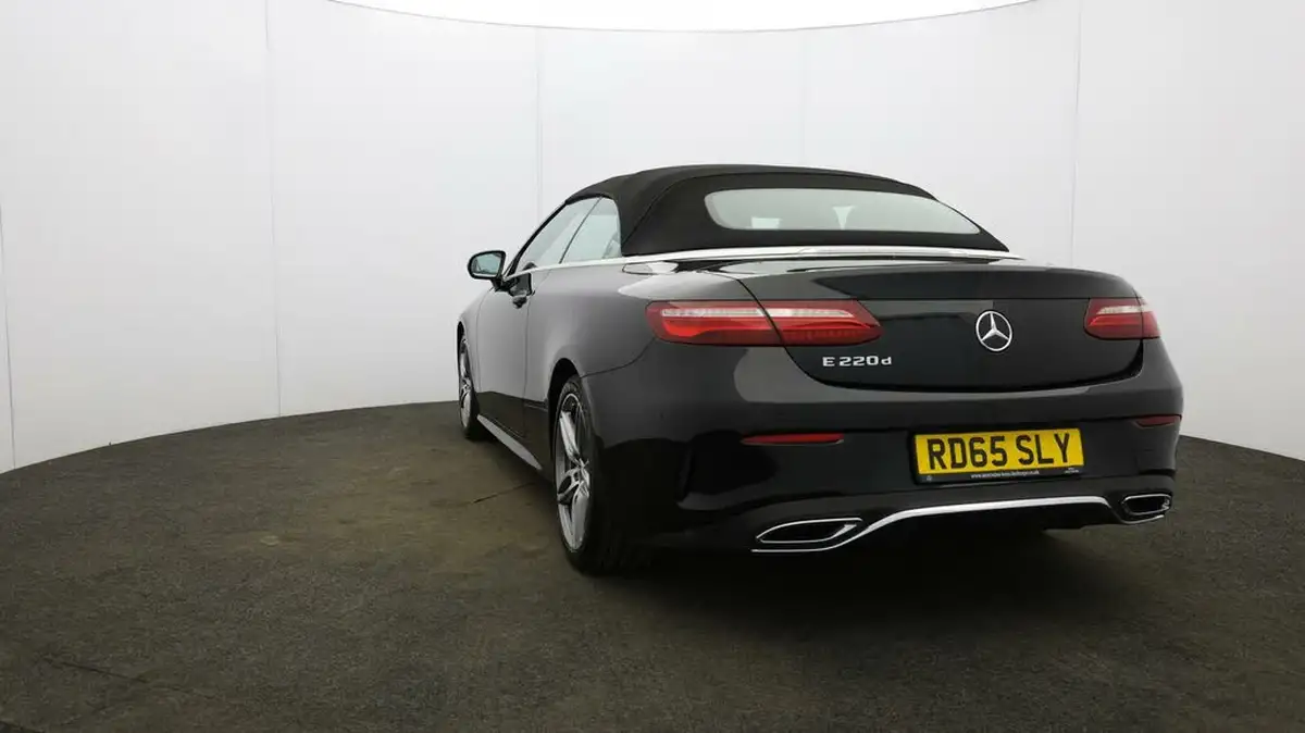 2019-mercedes-benz-e-class-20d-e220d-amg-line-cabriolet-2d-plus-big-32