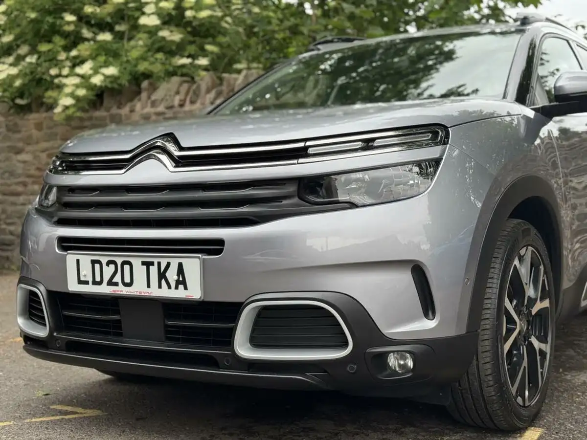 2020-citroen-c5-aircross-12-puretech-flair-plus-eat8-big-6