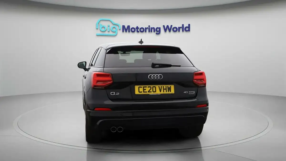 2020-audi-q2-20-40-tfsi-black-edition-big-6