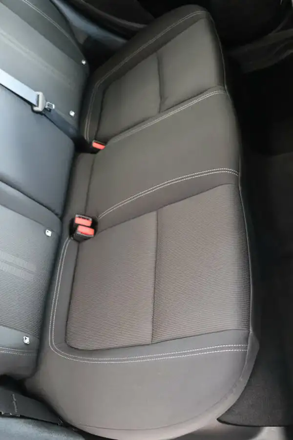 2016-fiat-tipo-14-easy-hatchback-big-27