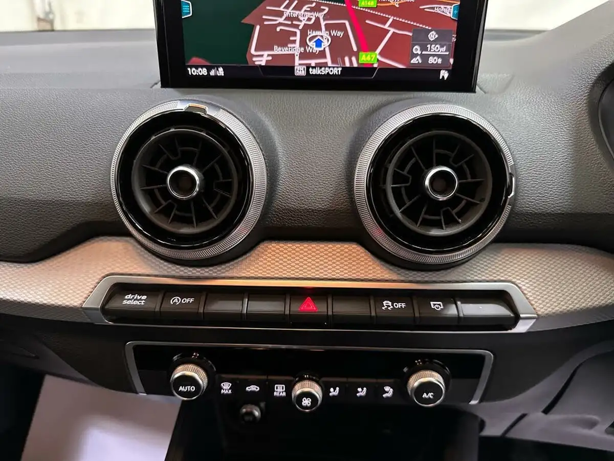 2022-audi-q2-15-35-tfsi-sport-big-9