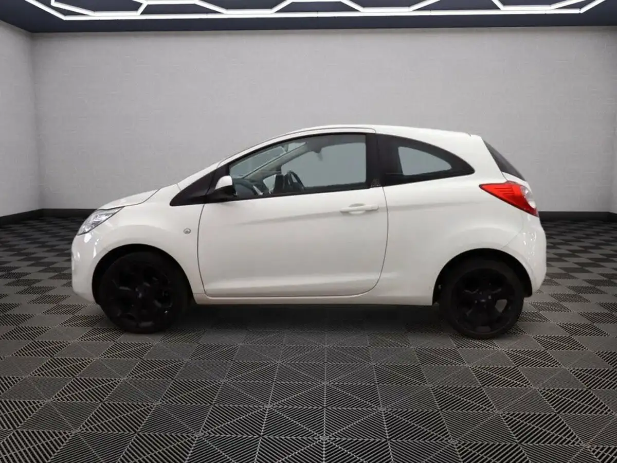 2016-ford-ka-12-zetec-white-edition-big-6