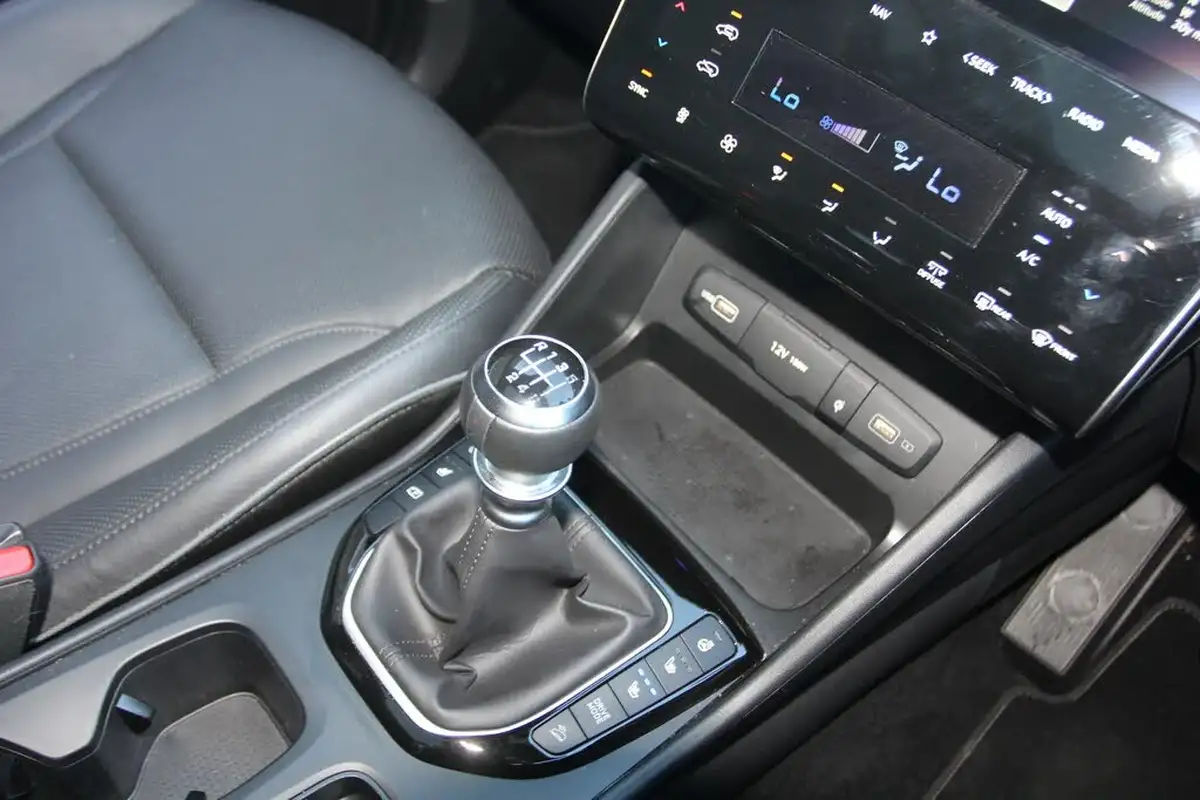2023-hyundai-tucson-16-t-gdi-ultimate-150ps-big-29