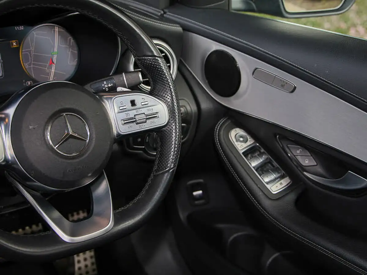 2022-mercedes-benz-glc-class-20d-glc300d-amg-line-premium-245ps-station-wagon-5d-1950cc-big-11