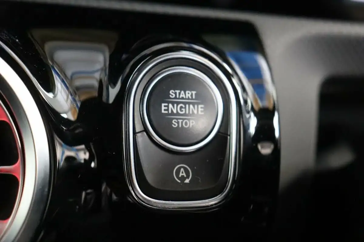 2022-mercedes-benz-a-class-13-a180-amg-line-executive-edition-hatchback-5d-7g-dct-big-32