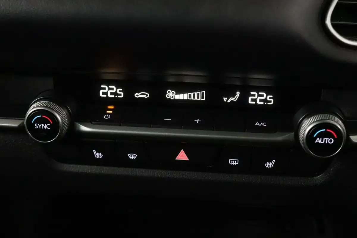 2023-mazda-cx-30-20-e-skyactiv-g-se-l-lux-big-24