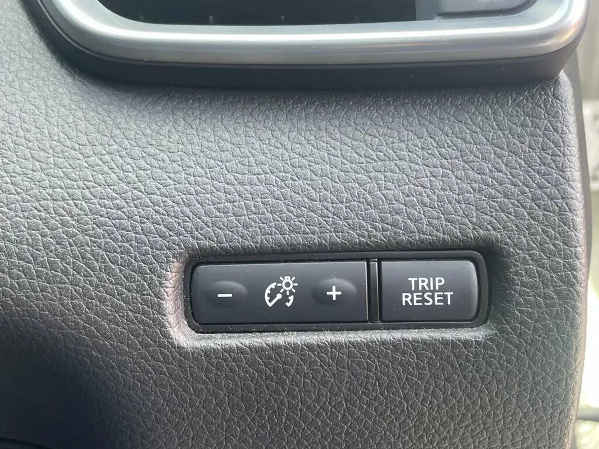 2018-nissan-qashqai-12-dig-t-n-connecta-big-15