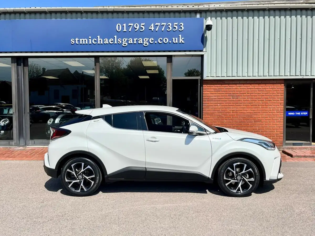 2020-toyota-c-hr-20-vvt-i-design-big-9