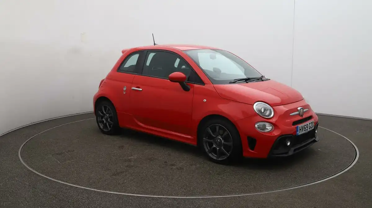 2019-abarth-595-14-tjet-big-41