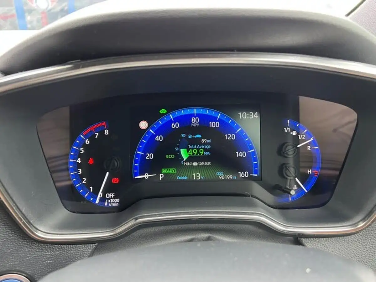 2021-toyota-corolla-20-vvt-i-icon-tech-touring-sports-big-52