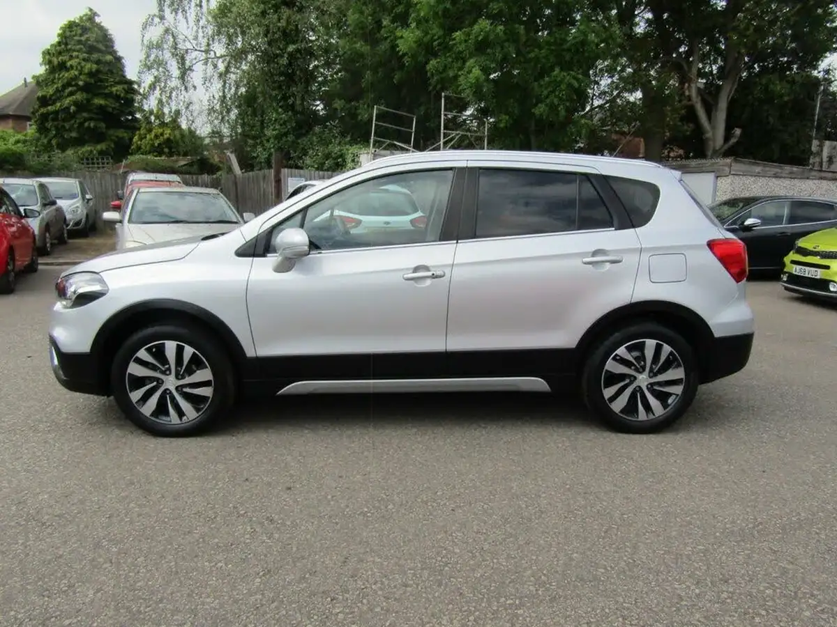 2021-suzuki-s-cross-14-boosterjet-sz5-big-9