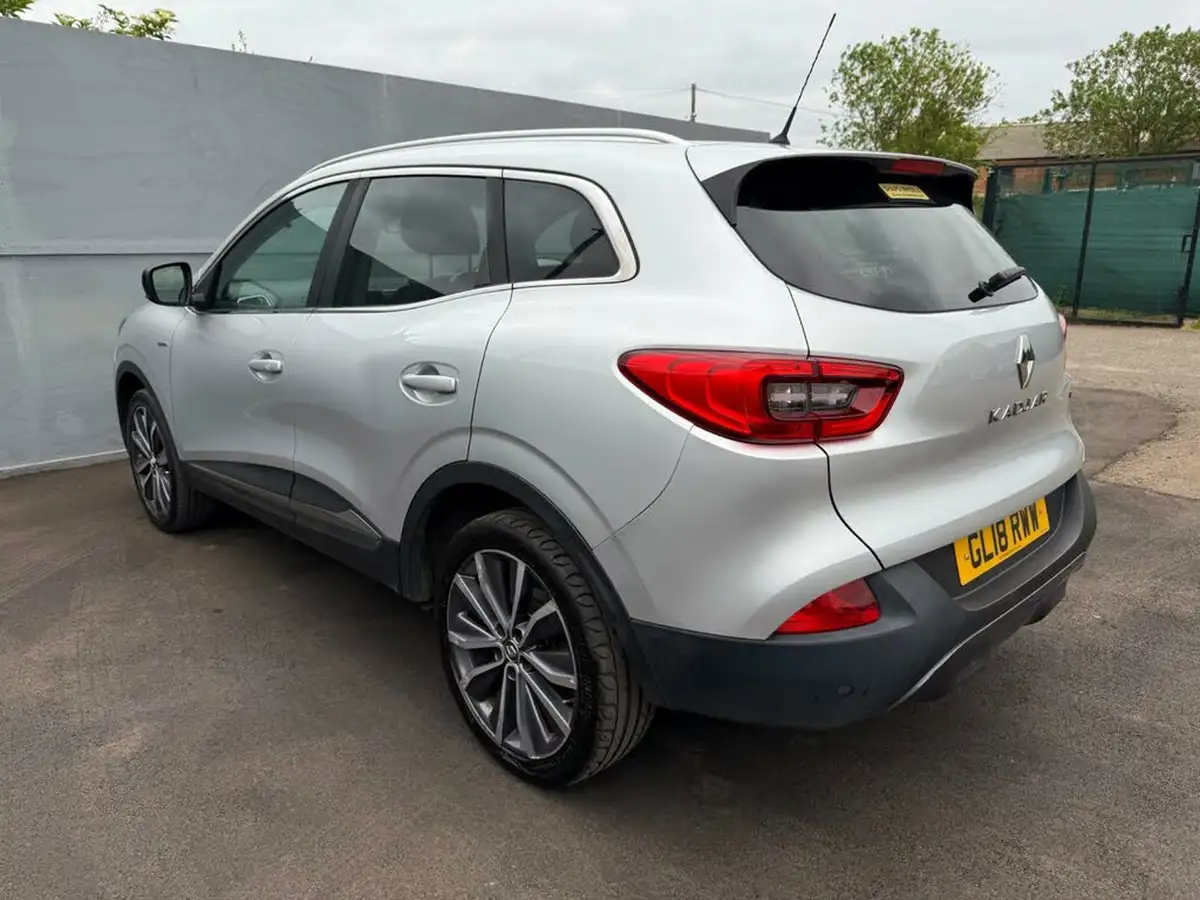 2018-renault-kadjar-15dci-signature-nav-110bhp-station-wagon-edc-auto-big-1