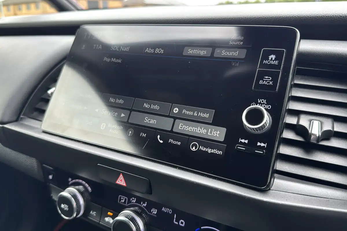 2022-honda-jazz-15-i-mmd-ex-107ps-big-19