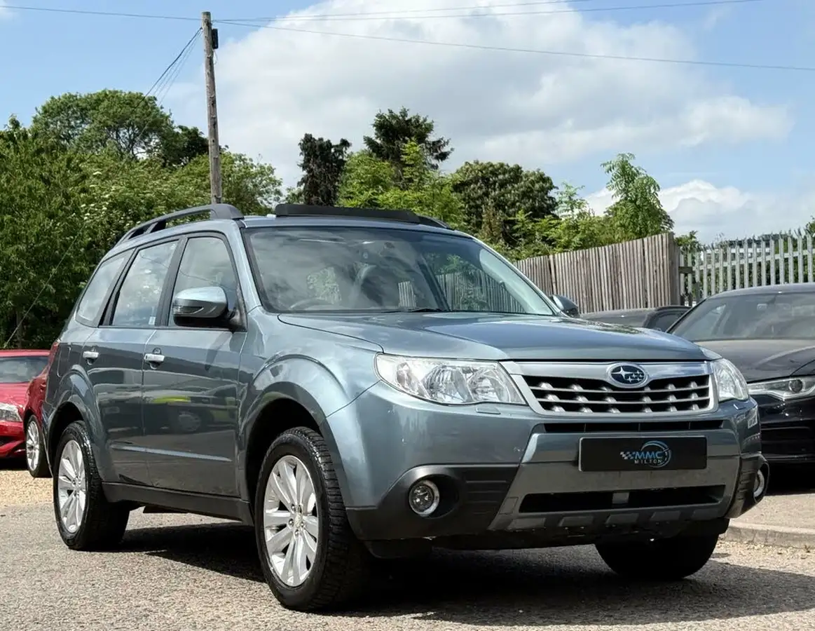 2011-subaru-forester-20-xs-big-4
