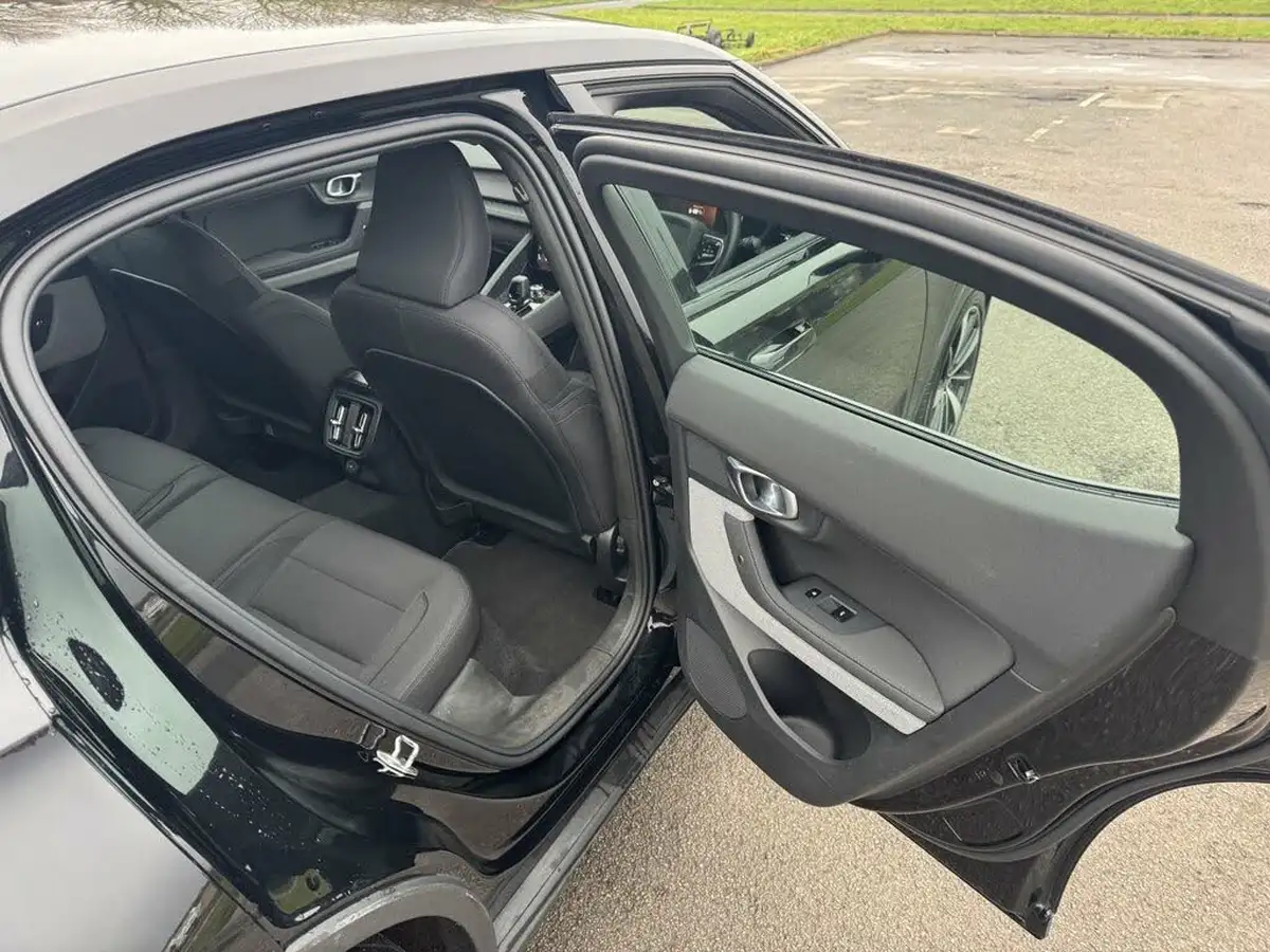 2022-polestar-polestar-2-e-ps2-165kw-standard-single-hatchback-big-13