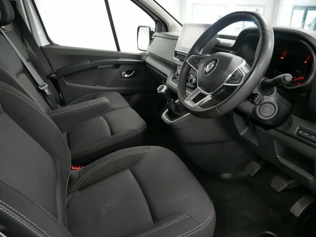 2023-renault-trafic-20dci-ll30-150-extra-sport-eu6e-crew-big-15