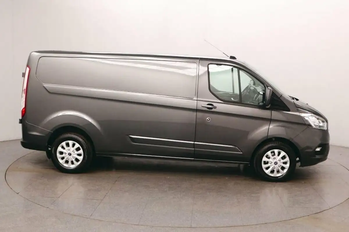 2022-ford-transit-custom-20tdci-340-l1h1-limited-170pseu6dt-auto-big-8