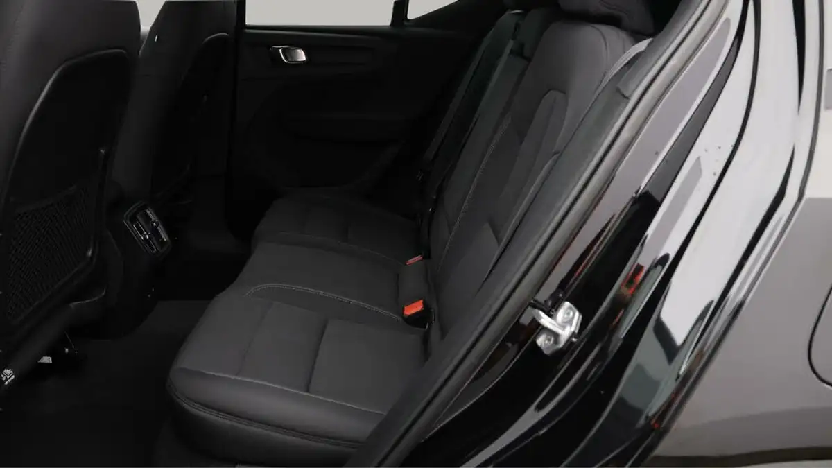2021-volvo-xc40-e-twin-recharge-plus-big-15