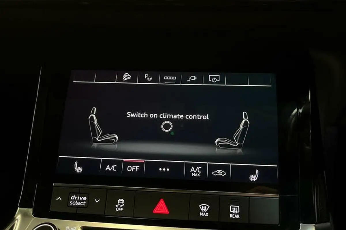 2020-audi-e-tron-50e-technik-big-32