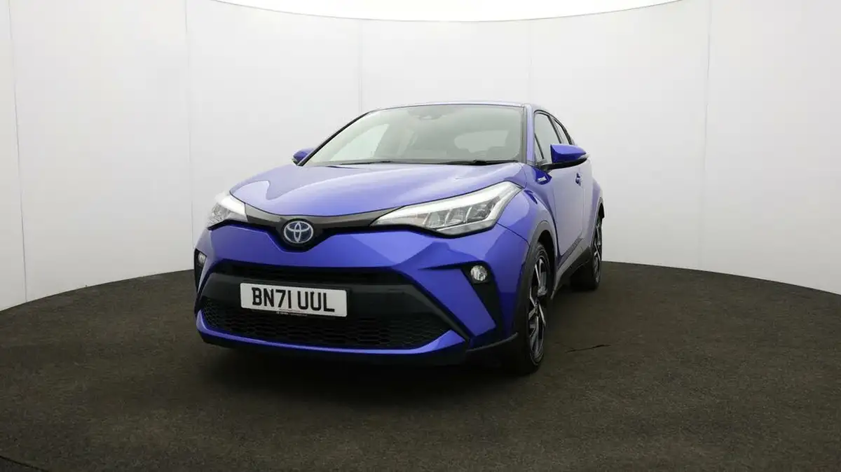 2021-toyota-c-hr-18-vvt-i-design-big-32