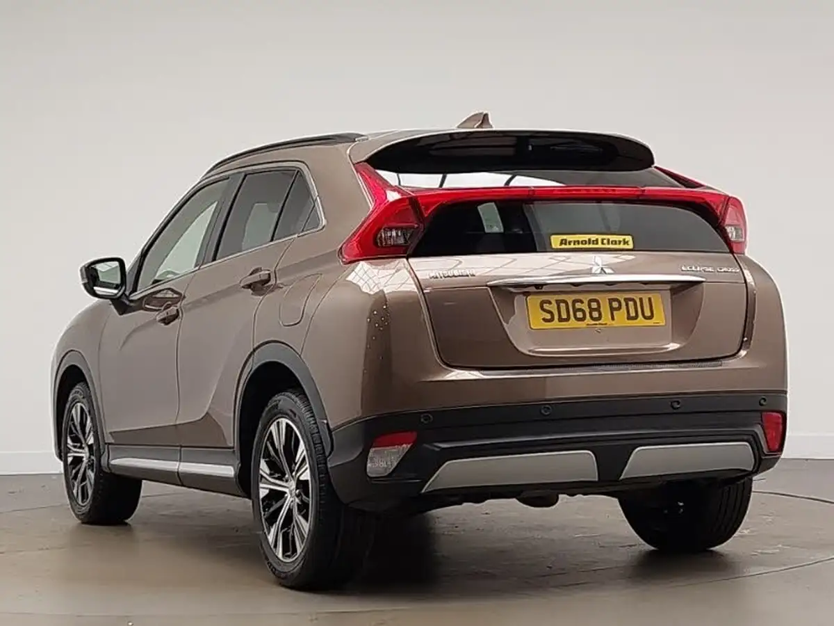 2018-mitsubishi-eclipse-cross-15-3-big-1