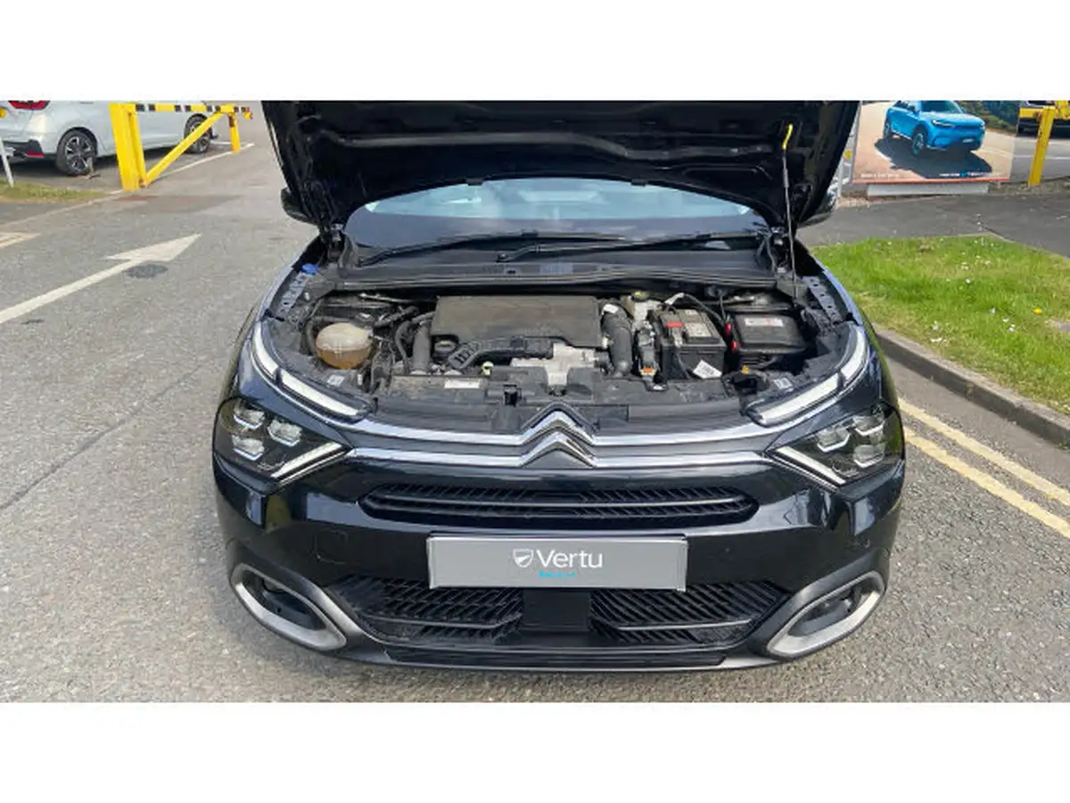 2021-citroen-c4-12-puretech-shine-130ps-big-7