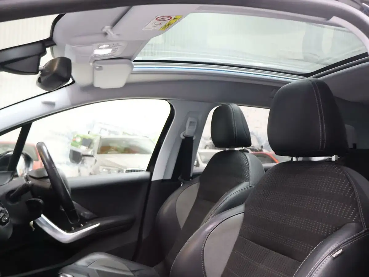 2019-peugeot-2008-suv-12-puretech-allure-premium-82bhp-big-13