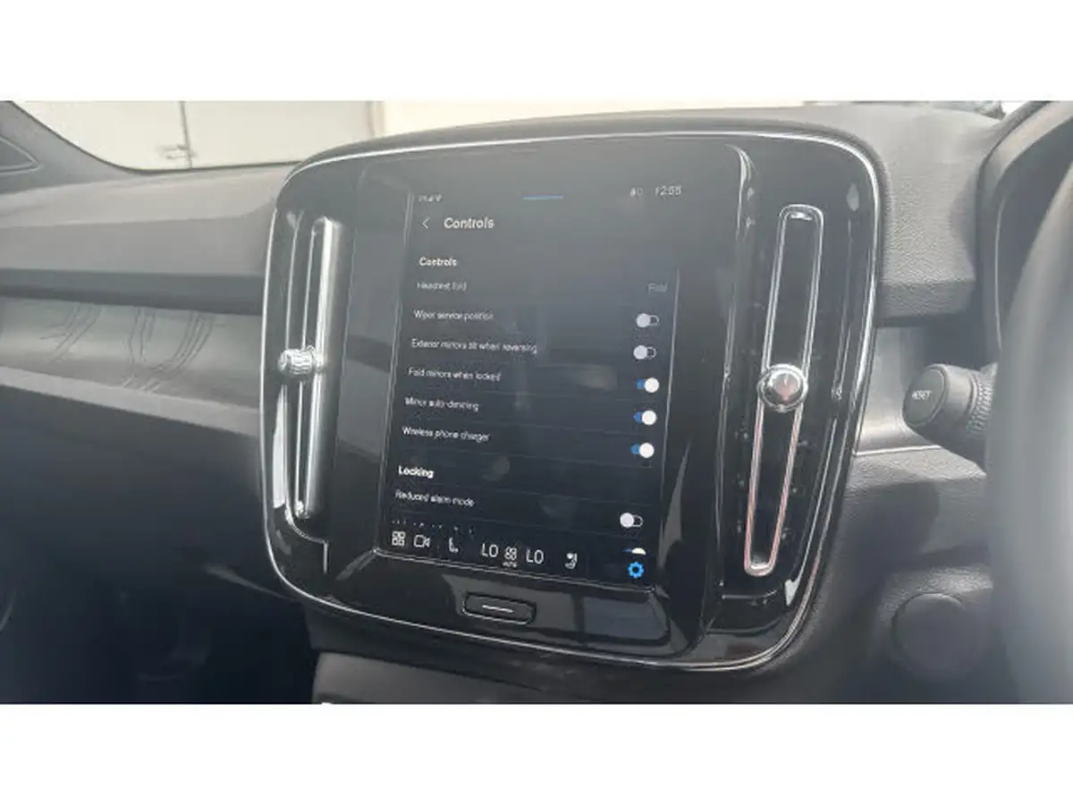 2023-volvo-xc40-e-recharge-ultimate-235bhp-big-37