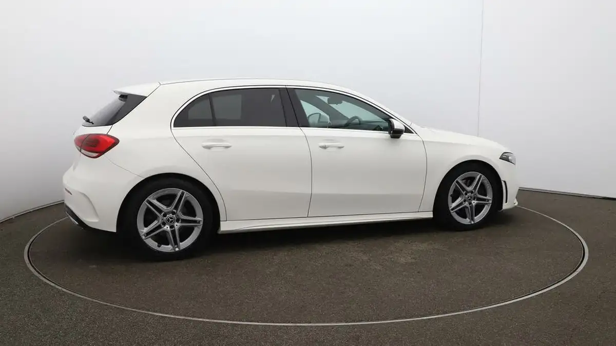 2020-mercedes-benz-a-class-20d-a220d-amg-line-hatchback-5d-big-42