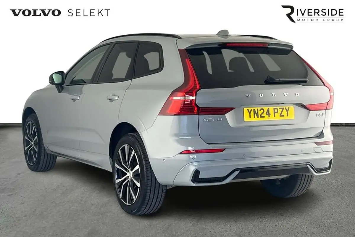 2024-volvo-xc60-20-b5-plus-big-2