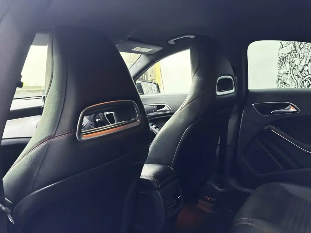 2014-mercedes-benz-cla-21cdi-cla-200-amg-sport-136bhp-ss-big-26