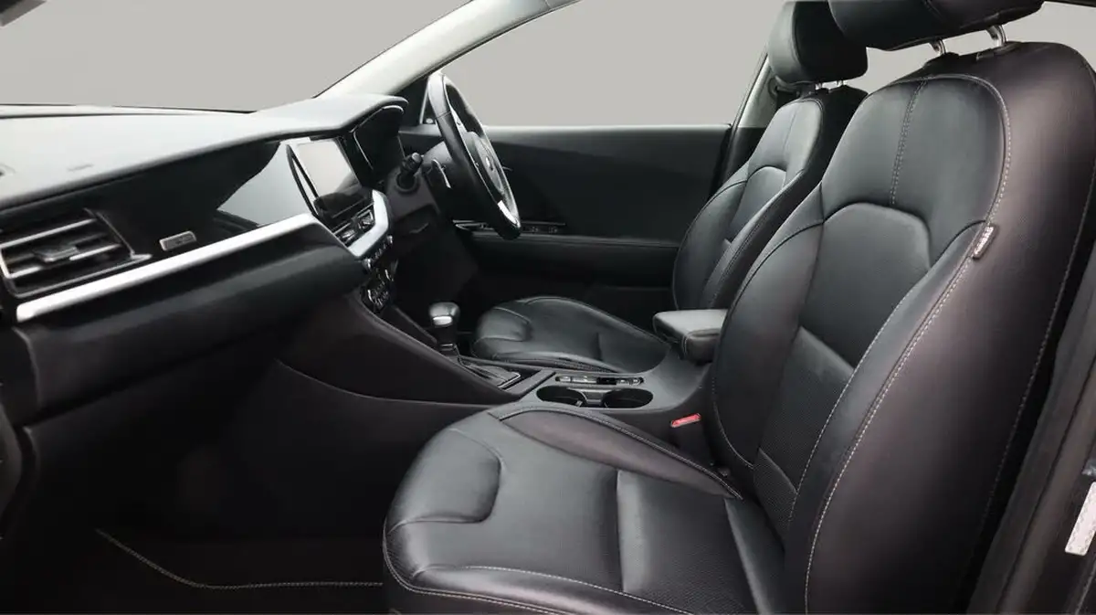 2021-kia-niro-16-gdi-3-big-14