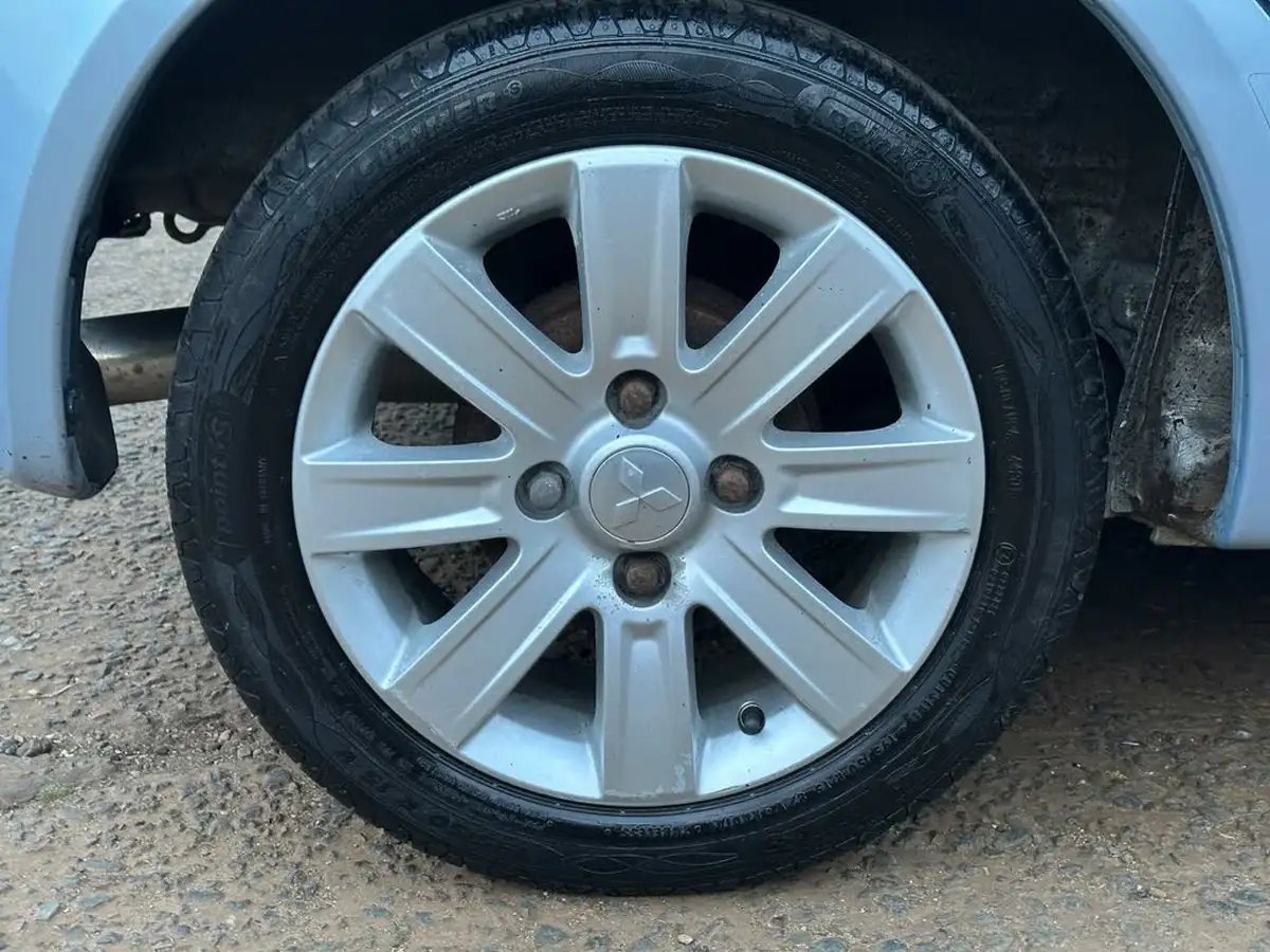 2007-mitsubishi-colt-15td-cz2-amt-big-17