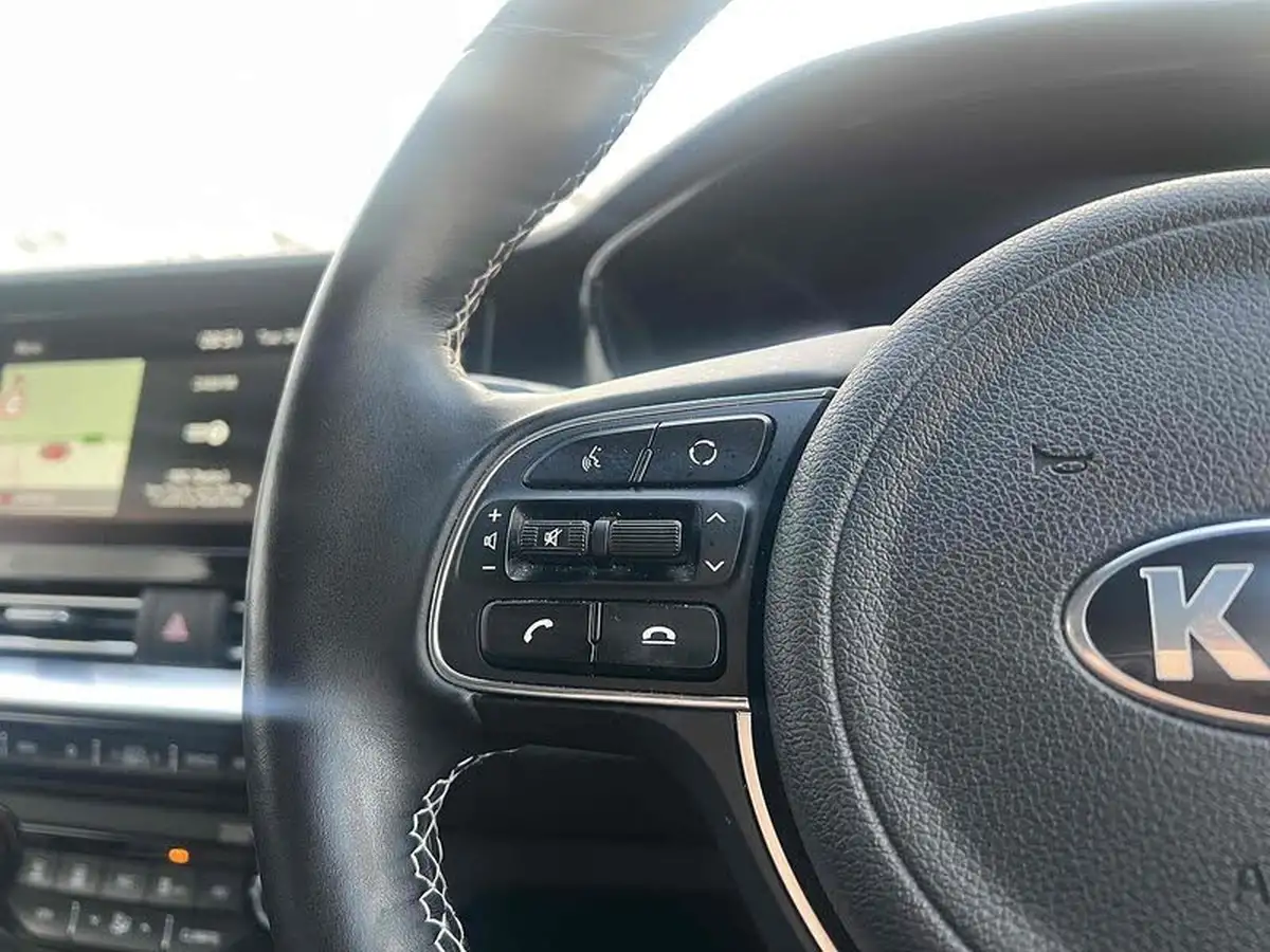 2020-kia-e-niro-ev-4-big-45