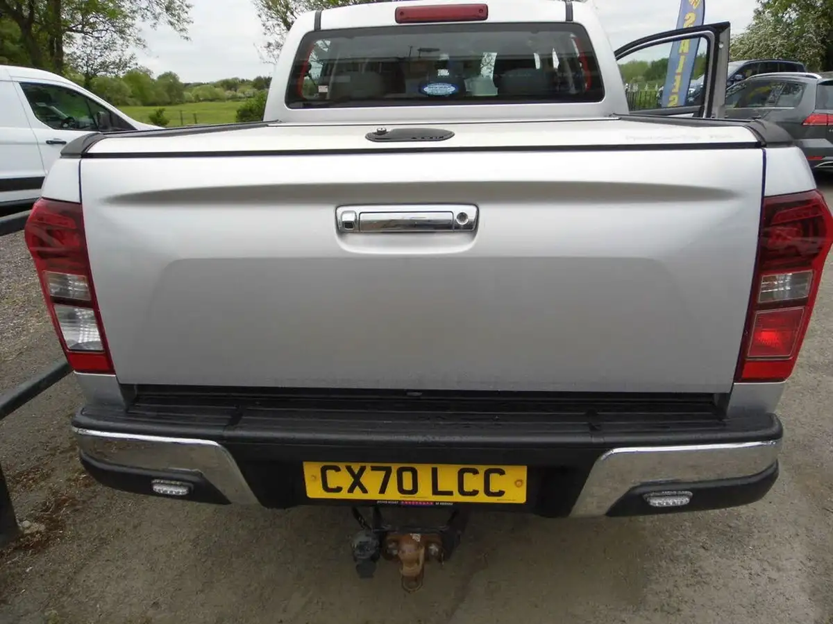 2020-isuzu-d-max-19td-yukon-nav-double-pickup-big-5