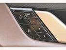 2020-porsche-taycan-e-turbo-s-small-25
