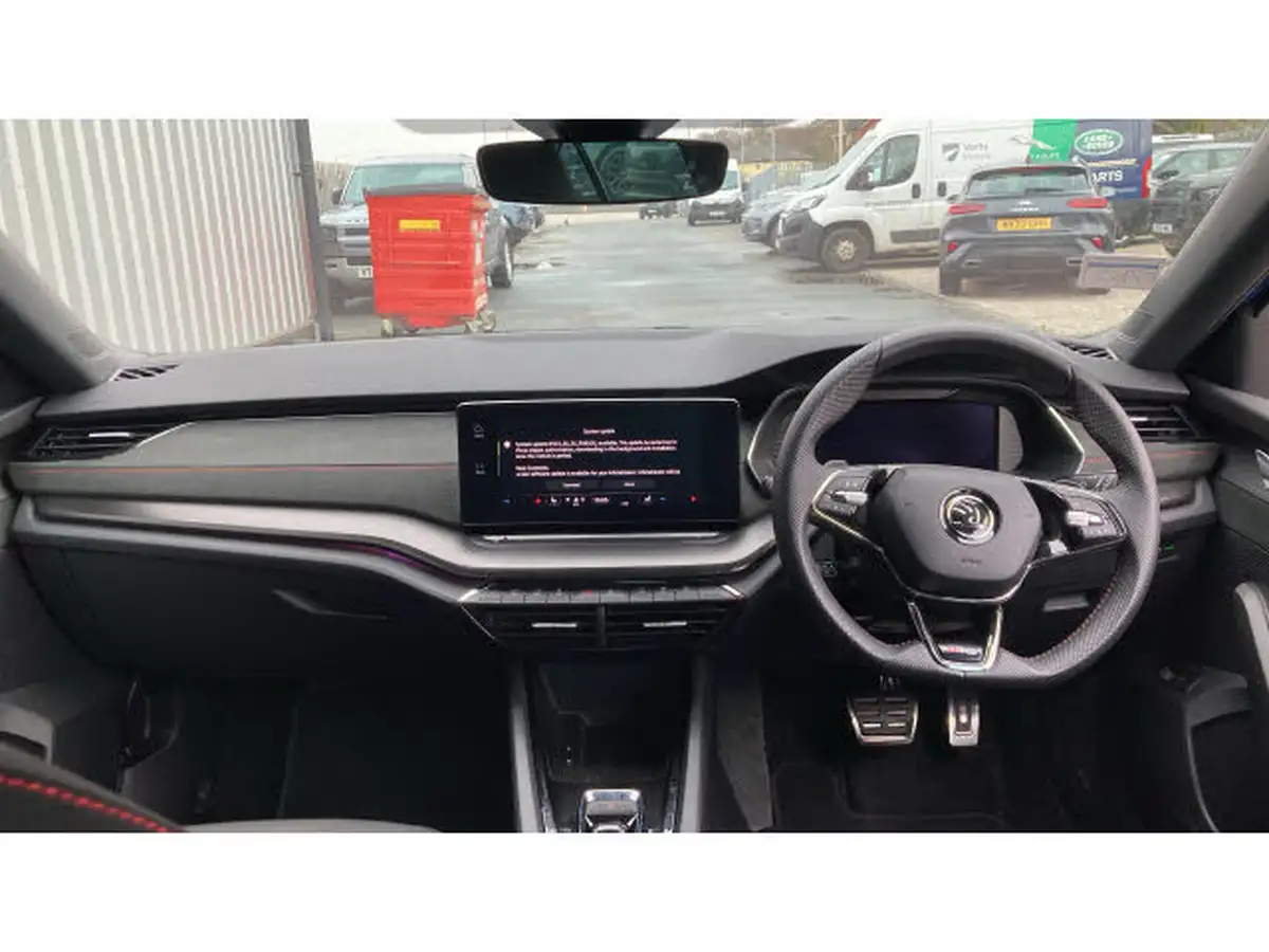 2024-skoda-octavia-20-tsi-vrs-245ps-hatchback-dsg-big-8