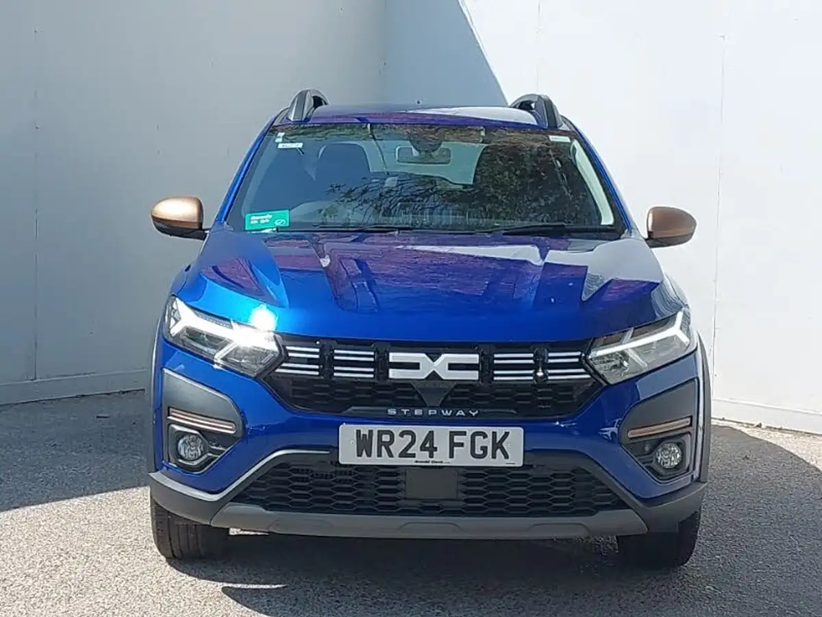 2024-dacia-sandero-stepway-10-tce-extreme-90bhp-big-11