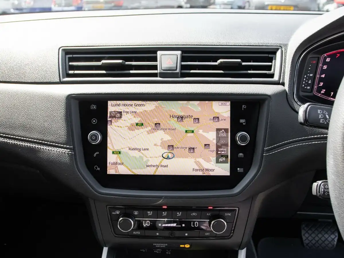 2019-seat-arona-10-tsi-xcellence-lux-ss-dsg-big-25