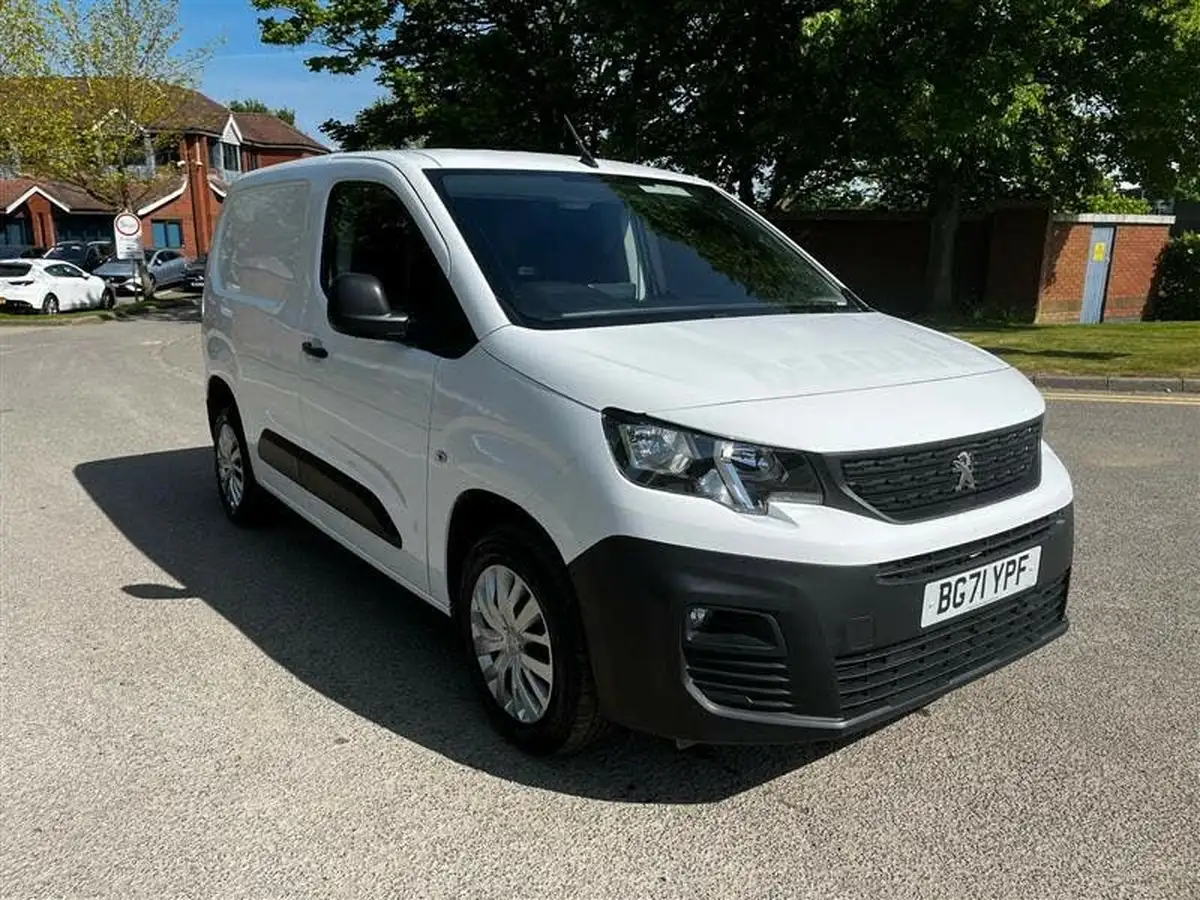 2021-peugeot-partner-15-bluehdi-1000-professional-premium-100pseu6d-big-2