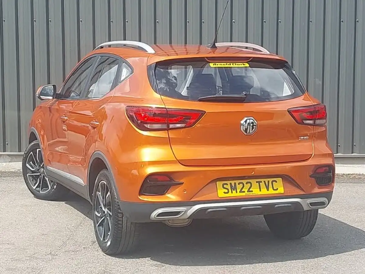 2022-mg-zs-suv-15-vti-tech-exclusive-big-1