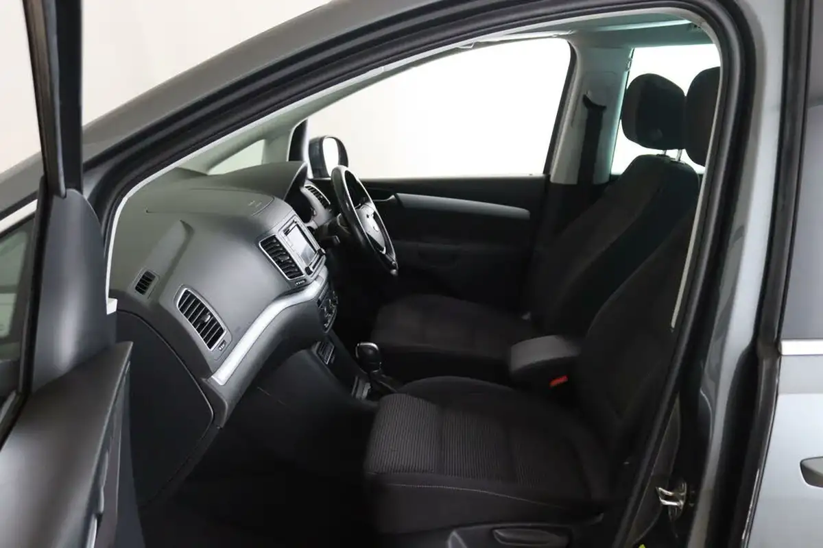 2021-volkswagen-sharan-14-tsi-se-nav-dsg-big-7