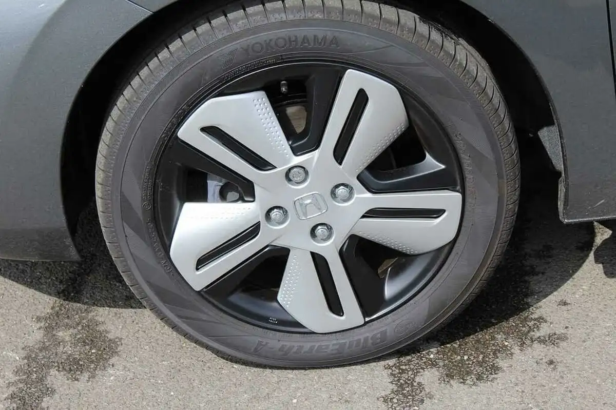 2021-honda-jazz-15-i-mmd-ex-107ps-big-8