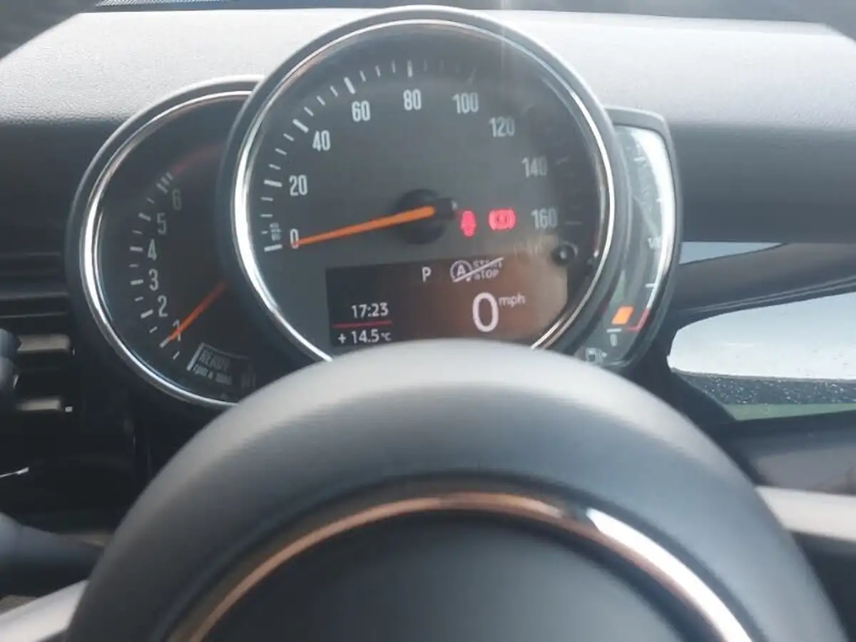 2022-mini-cooper-15-cooper-classic-hatchback-5d-auto-big-15